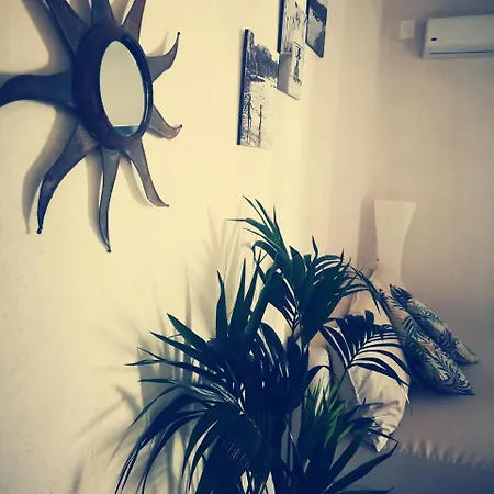 Rosalia Oda ve Kahvaltı 4*